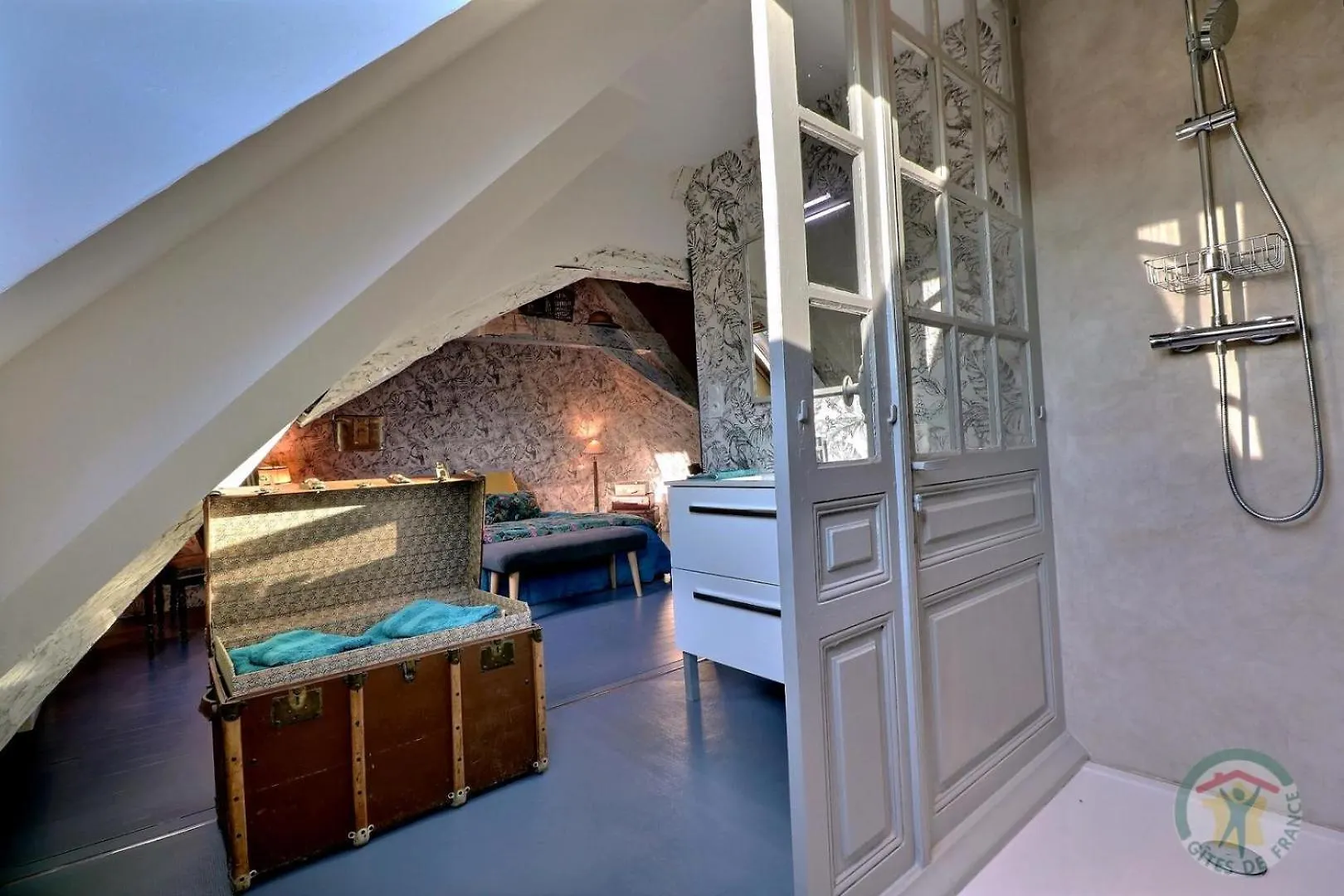La Goutte D'Or Bed & Breakfast Combourg