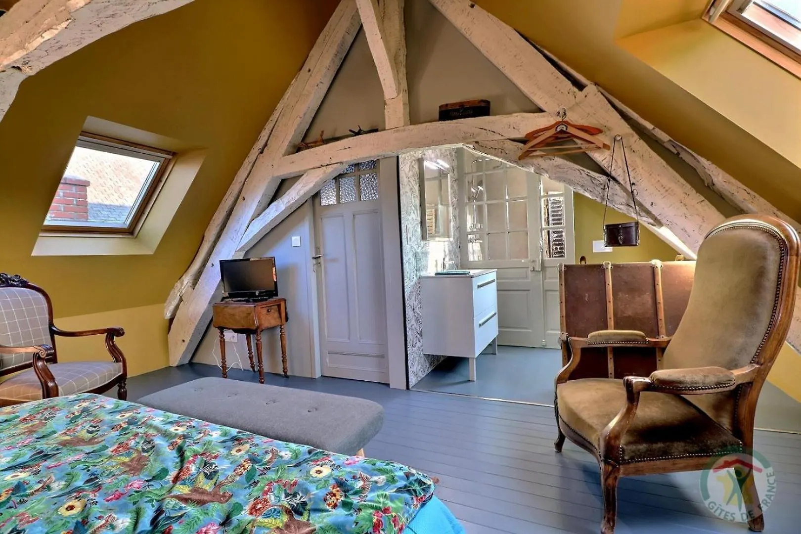 La Goutte D'Or Bed & Breakfast Combourg 0*,  Fransa